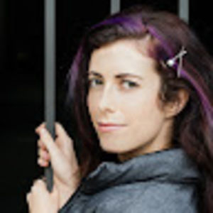 Meet your Posher, Roxanna